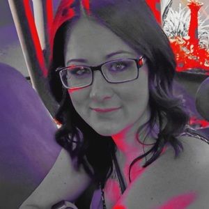 Meet your Posher, Deanna